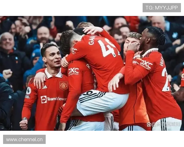 曼联从第15名杀入争四行列，阶段性复苏背后隐患是否逐步显现，对赛季走势带来考验