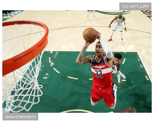 库兹马无球跑动效率提升，拉开空间能力改变奇才进攻结构