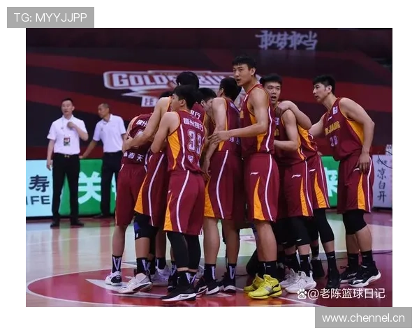 拉玛尔·奥多姆内线传导对比季后赛显著提升球队进攻节奏